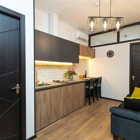 Wehost Cozy Nest Apartment Tbilisi Exterior photo